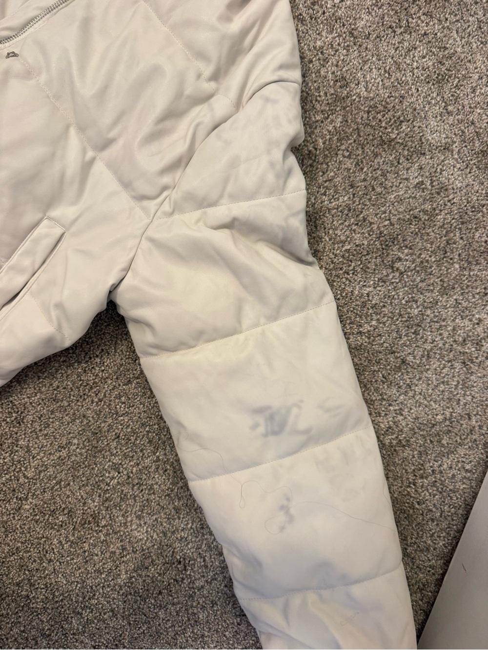 Love Tree Ivory Cropped Puffer Jacket - Picture 3 of 4